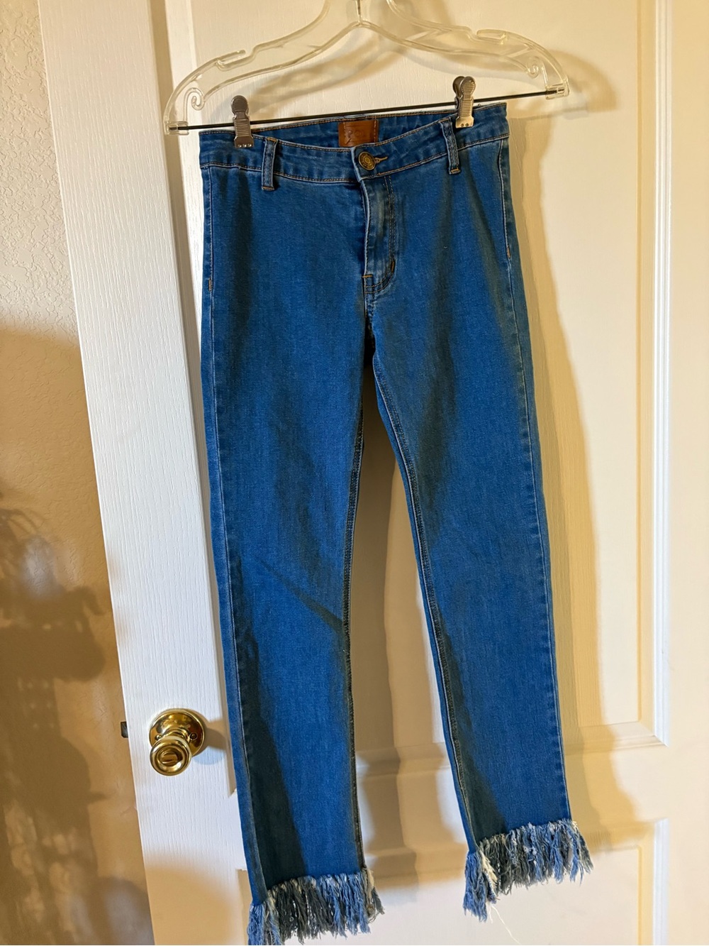 POL Slim Straight Blue Jeans with Frayed Hem